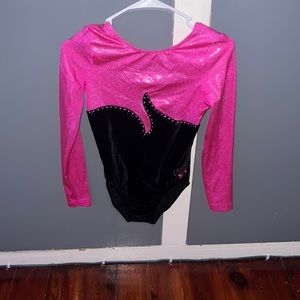 Adult Small pink long sleeve GK signed leotard